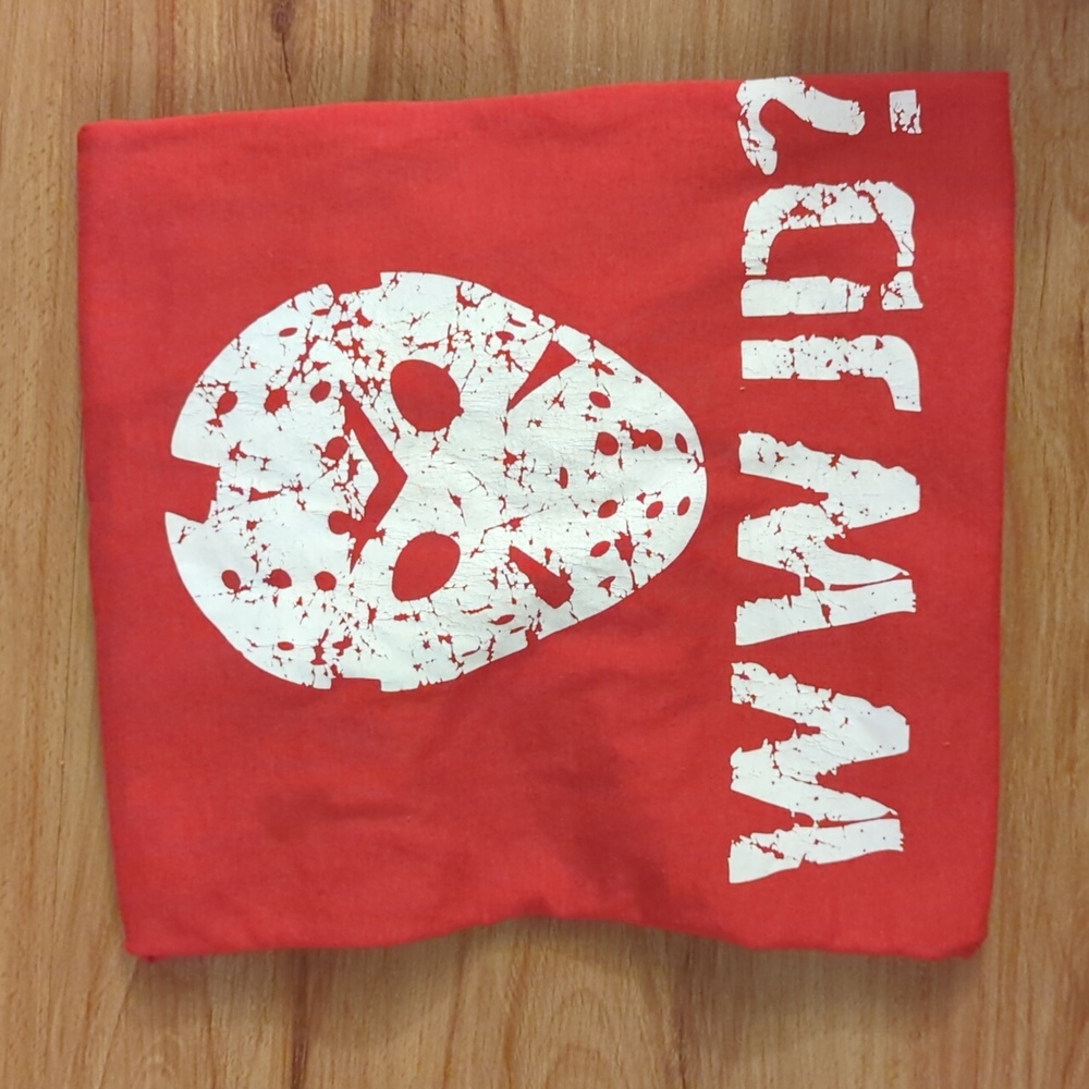 Graphic tee